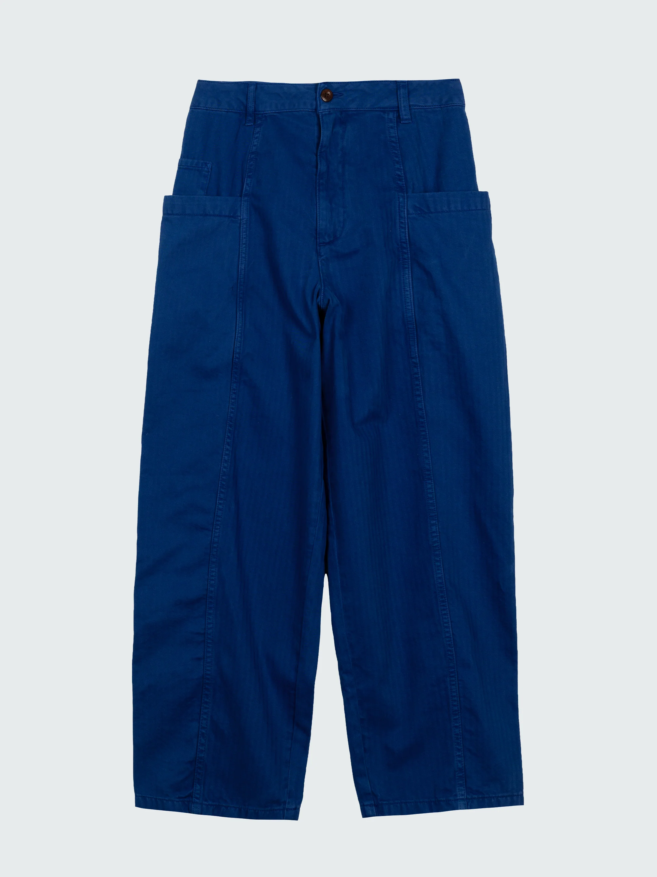 Finisterre Croft barrel trouser used for workwear wide-leg proportion checks